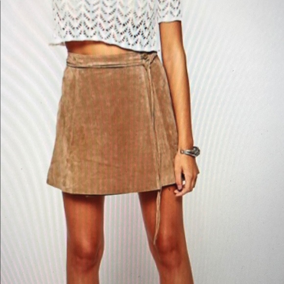 Suede wrap front skirt - Picture 5 of 6